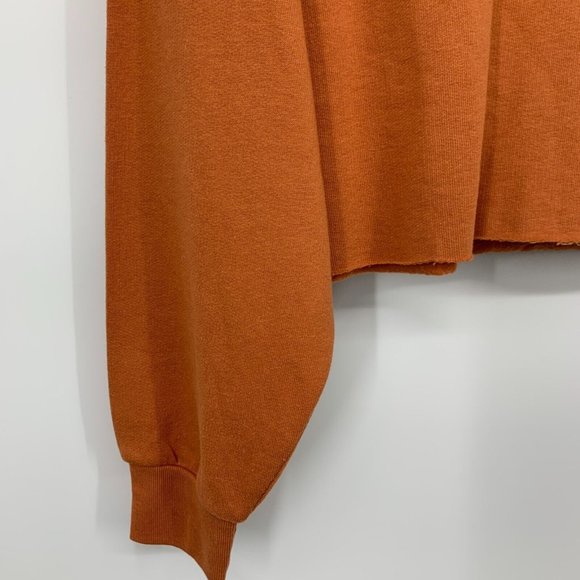 Levis Sweatshirt Orange Laundry Day Cropped Raw Hem Fleece NWT - Picture 6 of 13